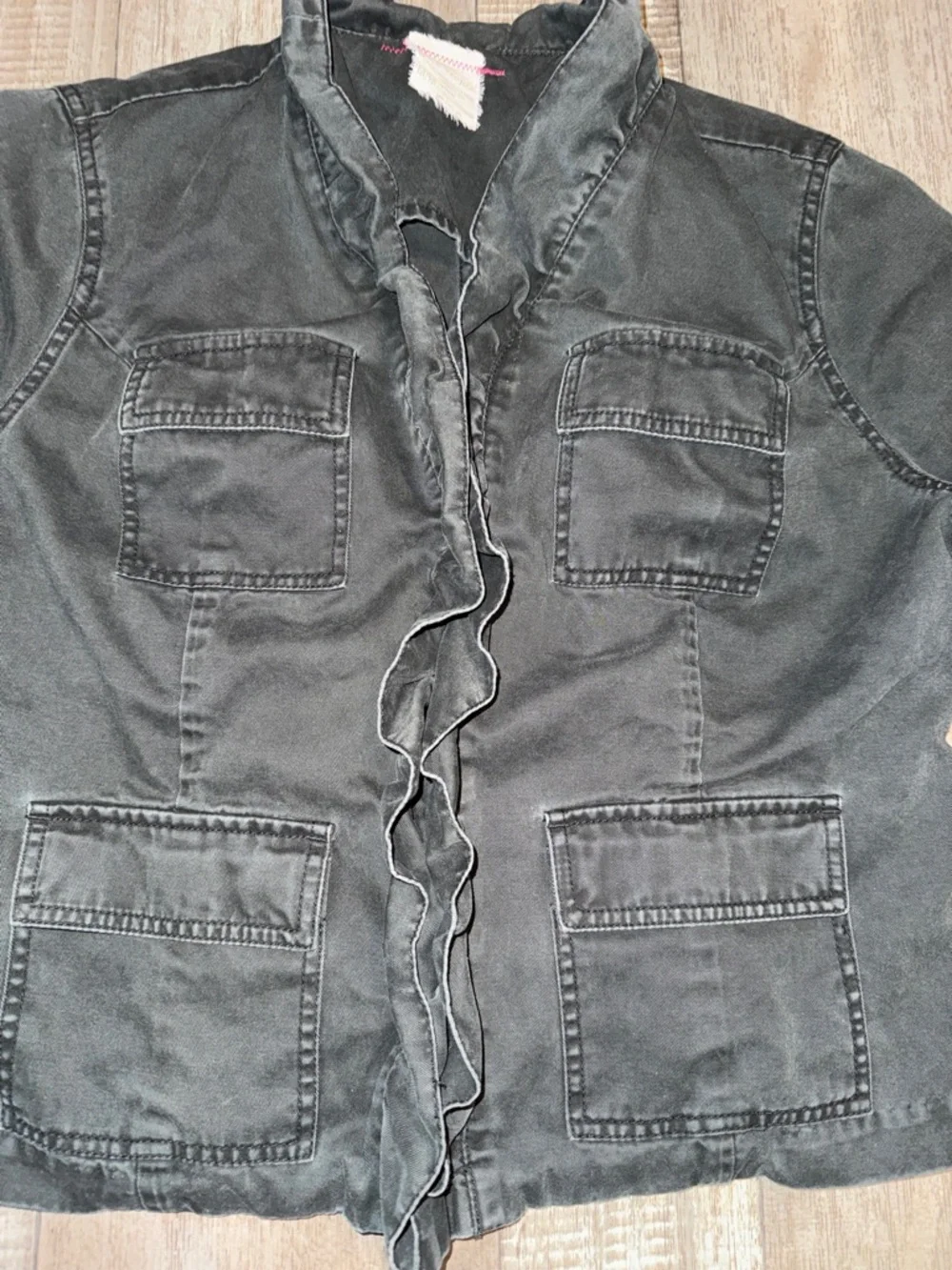 FREE PEOPLE  Black Ruffled Trim Jean Jacket-size M - Picture 11 of 11